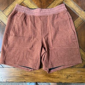 Lululemon At Ease Short 7”